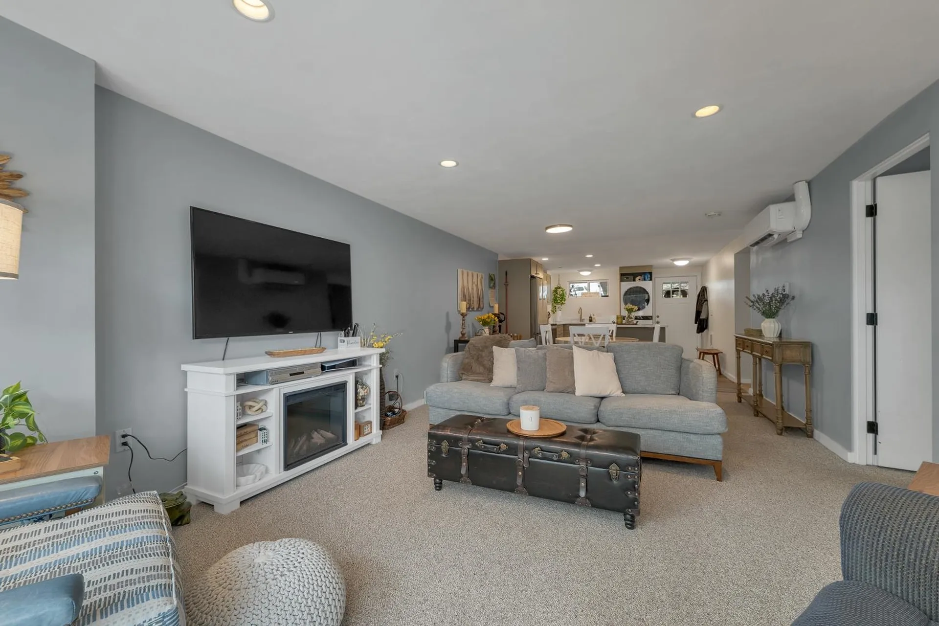 23 Pleasant Street Meredith NH 03253