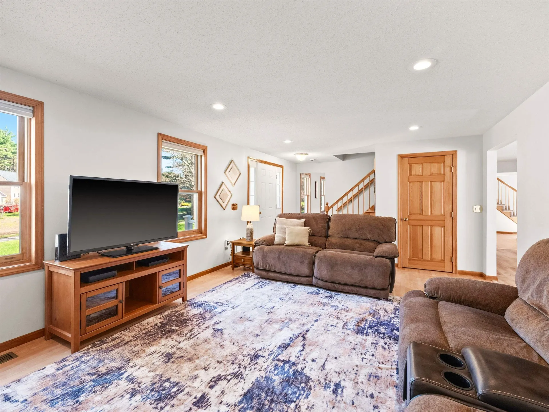25 Fletcher Drive Pelham NH 03076