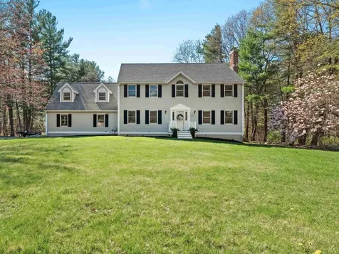25 Fletcher Drive Pelham NH 03076