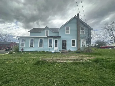 32 South Main Street Whiting VT 05778