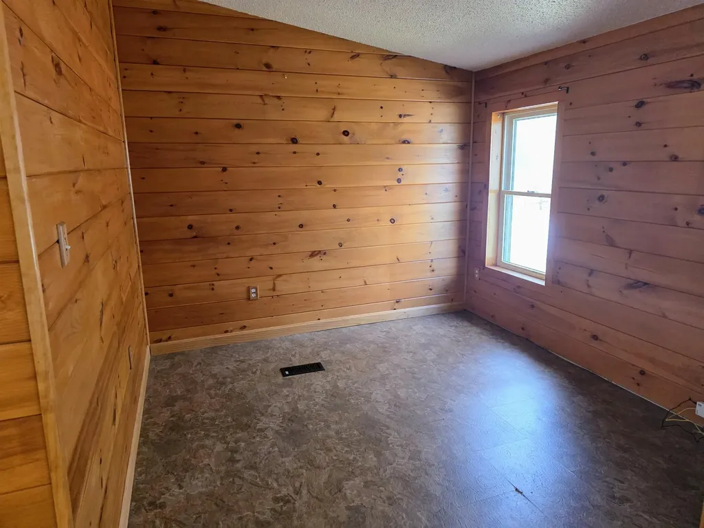 97 Fordway Extension Derry NH 03038
