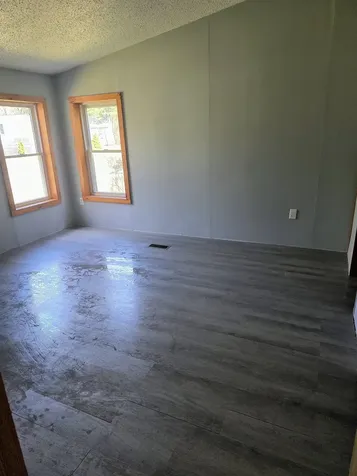 97 Fordway Extension Derry NH 03038