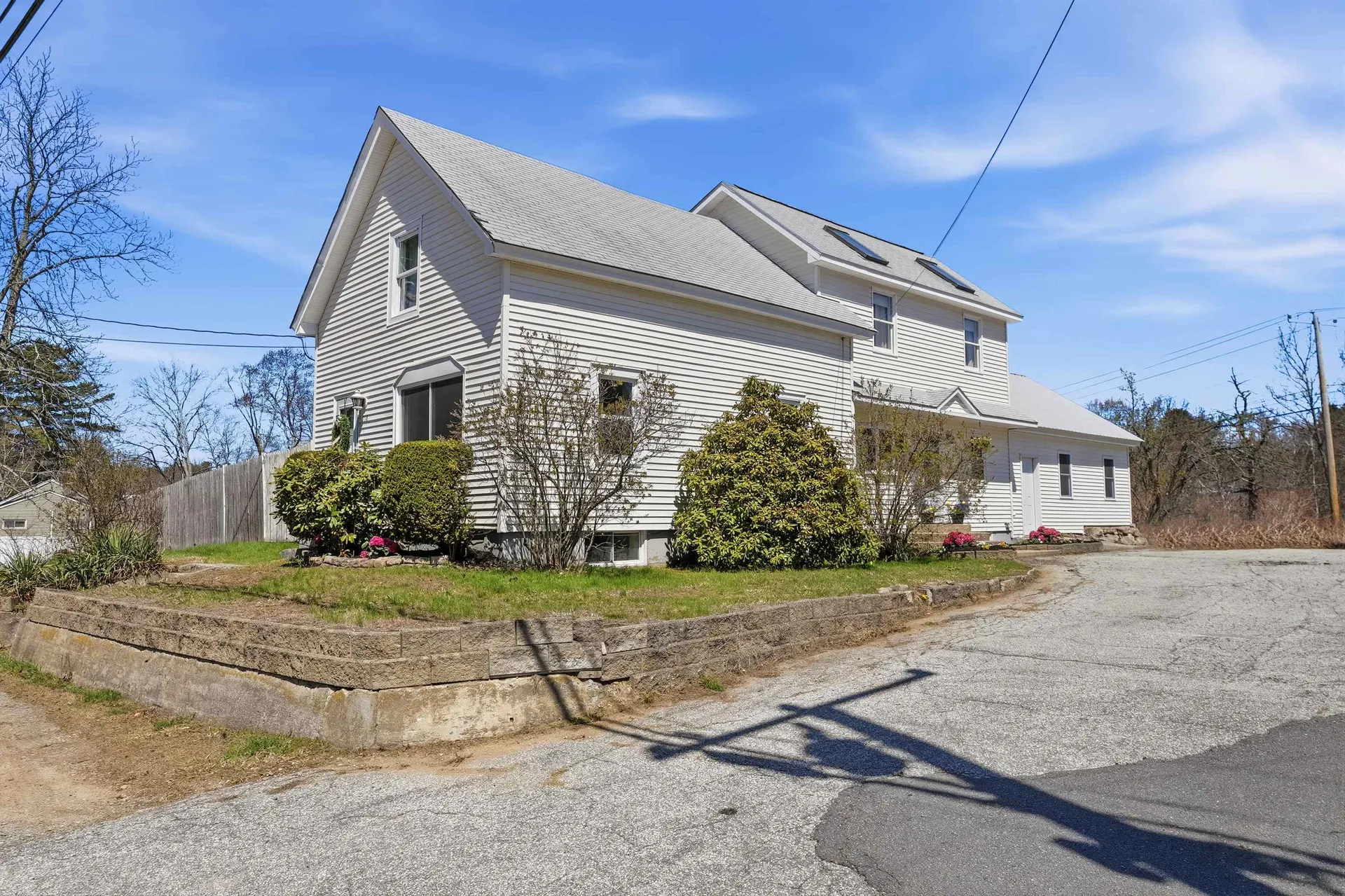 506 Mammoth Road Londonderry NH 03053