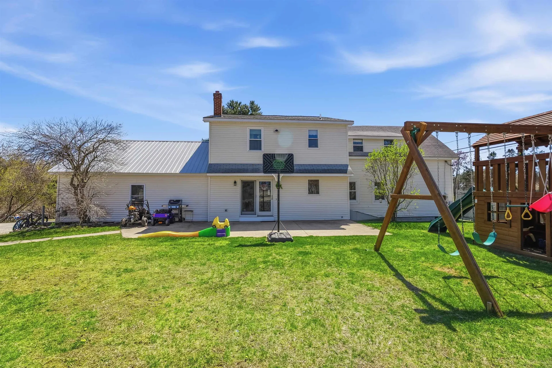 506 Mammoth Road Londonderry NH 03053