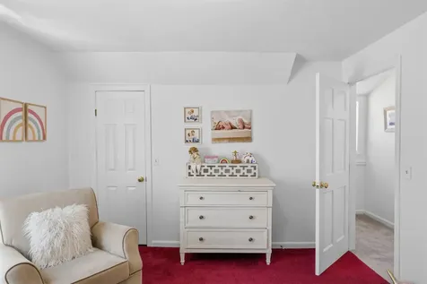 506 Mammoth Road Londonderry NH 03053