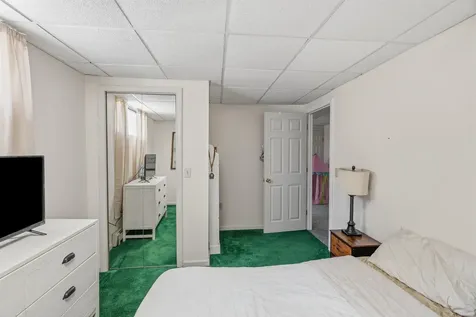 506 Mammoth Road Londonderry NH 03053