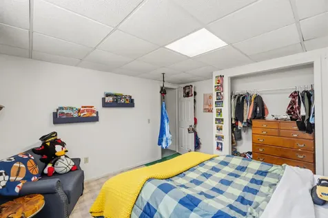 506 Mammoth Road Londonderry NH 03053