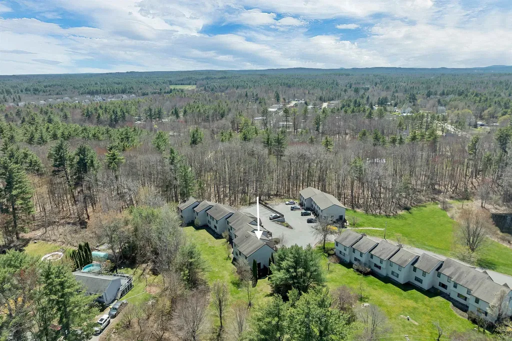 422 Ledgeview Drive Rochester NH 03867