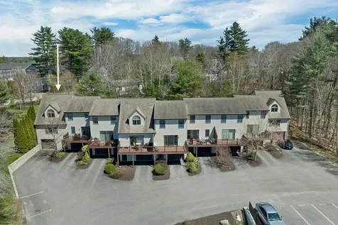 422 Ledgeview Drive Rochester NH 03867