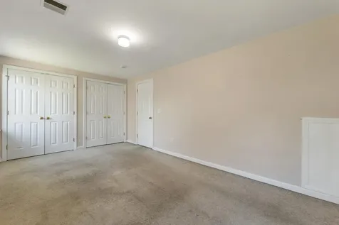 422 Ledgeview Drive Rochester NH 03867