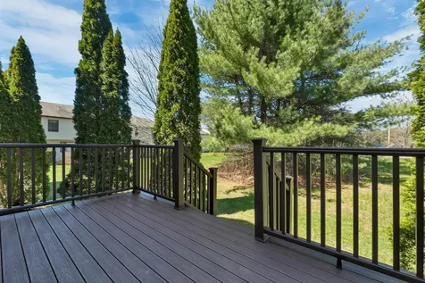 422 Ledgeview Drive Rochester NH 03867