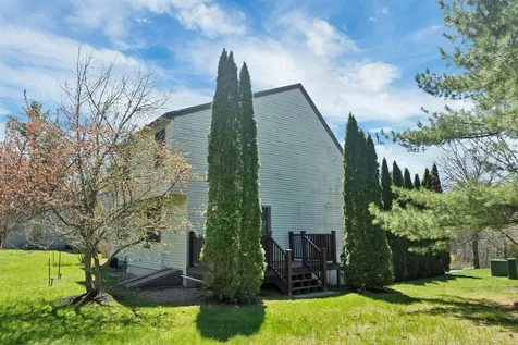 422 Ledgeview Drive Rochester NH 03867