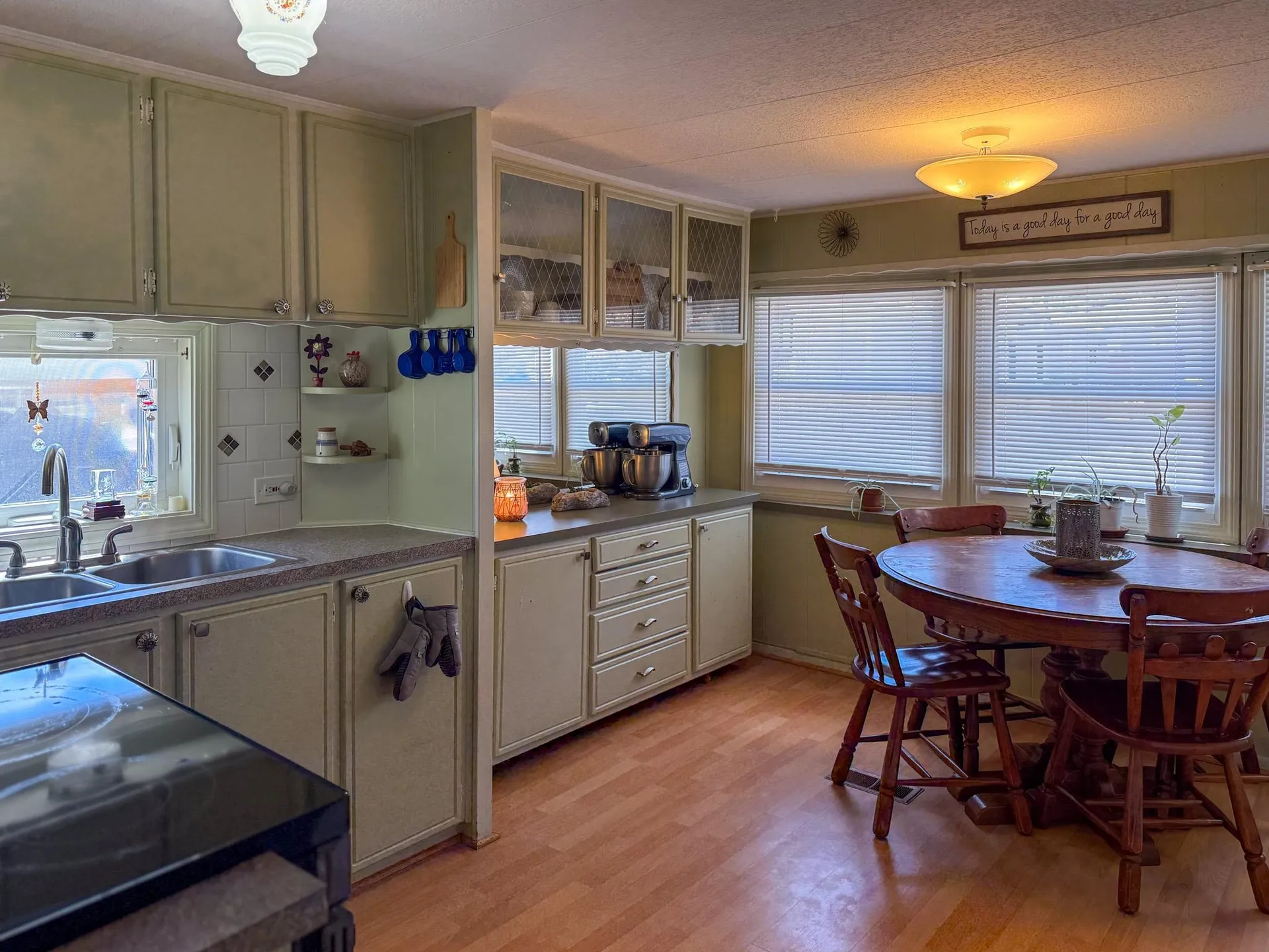 862 Mayhew Turnpike Bridgewater NH 03222