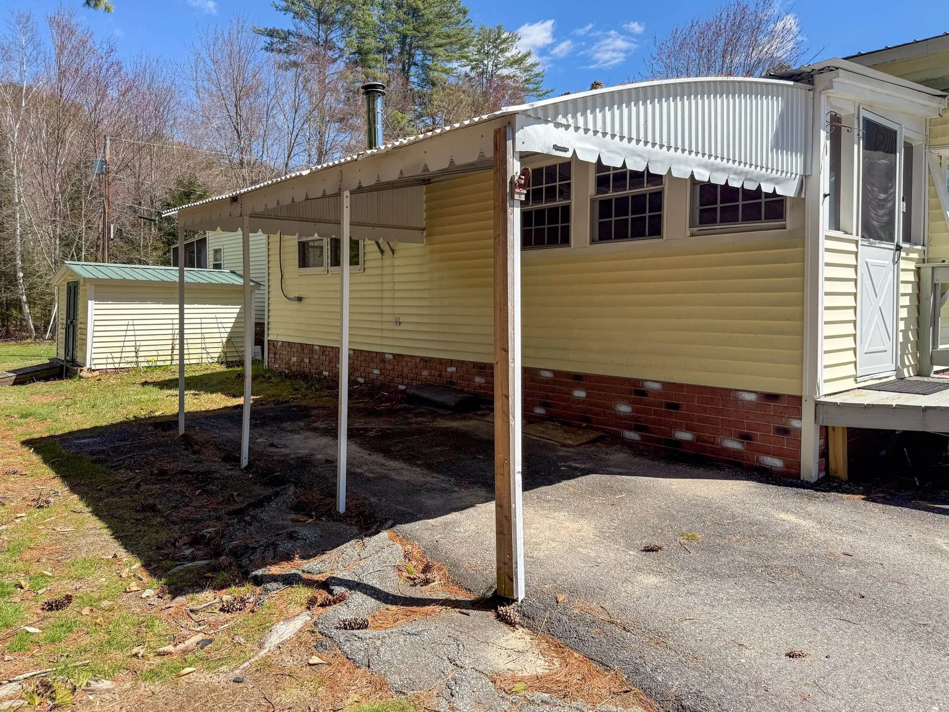 862 Mayhew Turnpike Bridgewater NH 03222