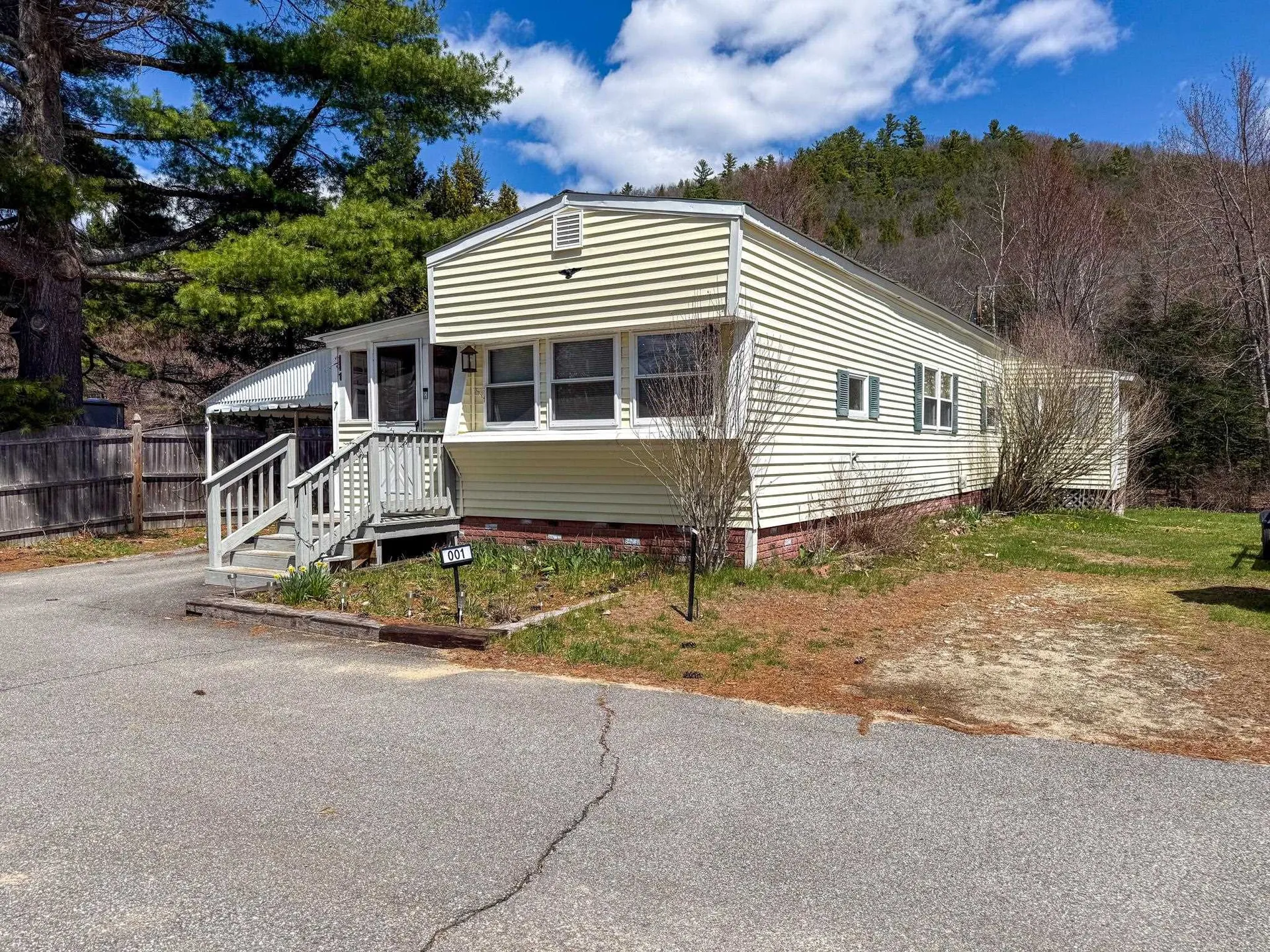 862 Mayhew Turnpike Bridgewater NH 03222
