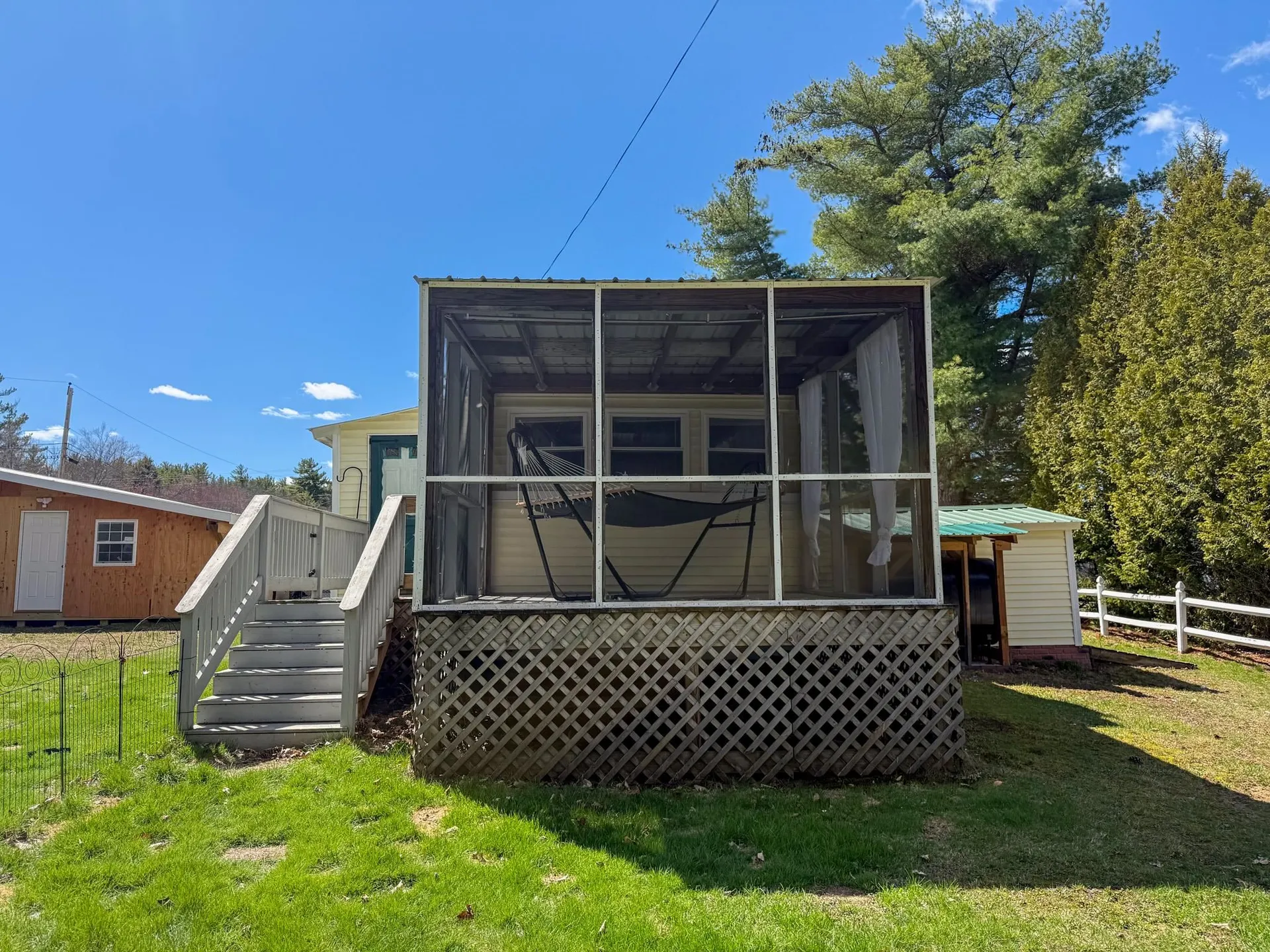 862 Mayhew Turnpike Bridgewater NH 03222