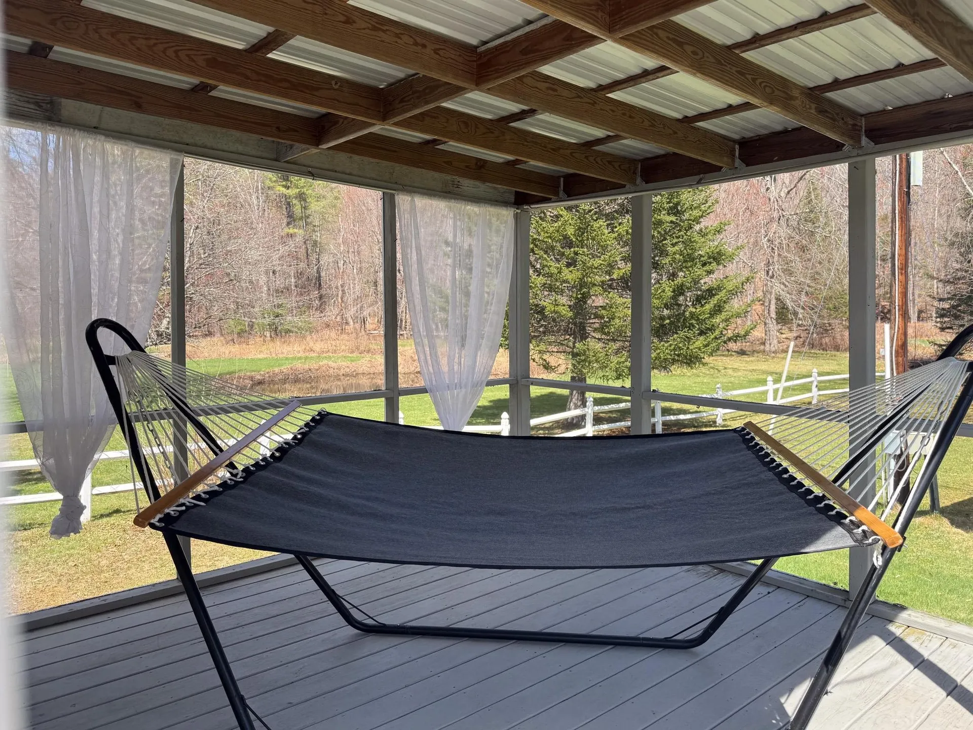 862 Mayhew Turnpike Bridgewater NH 03222