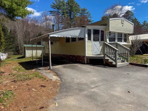 862 Mayhew Turnpike Bridgewater NH 03222
