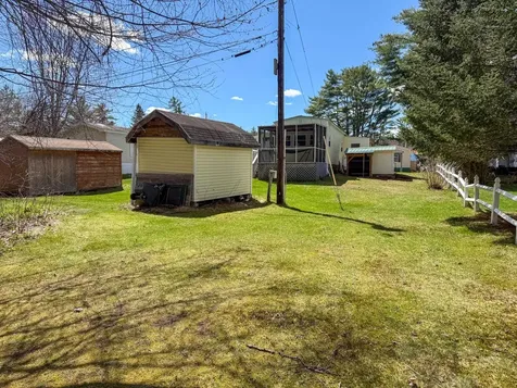 862 Mayhew Turnpike Bridgewater NH 03222