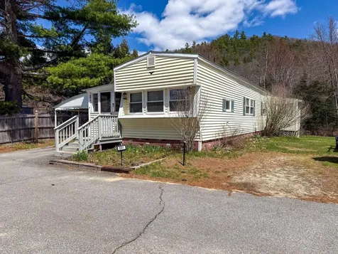 862 Mayhew Turnpike Bridgewater NH 03222