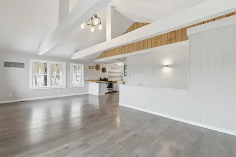 25 Hilltop Drive Newbury NH 03255