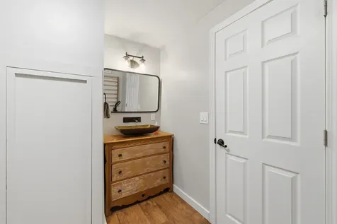 25 Hilltop Drive Newbury NH 03255