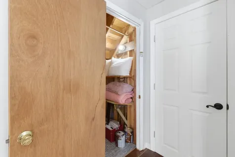 25 Hilltop Drive Newbury NH 03255