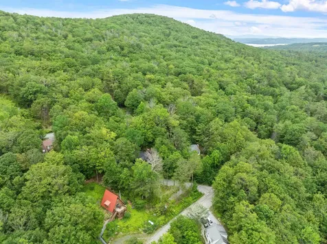 25 Hilltop Drive Newbury NH 03255