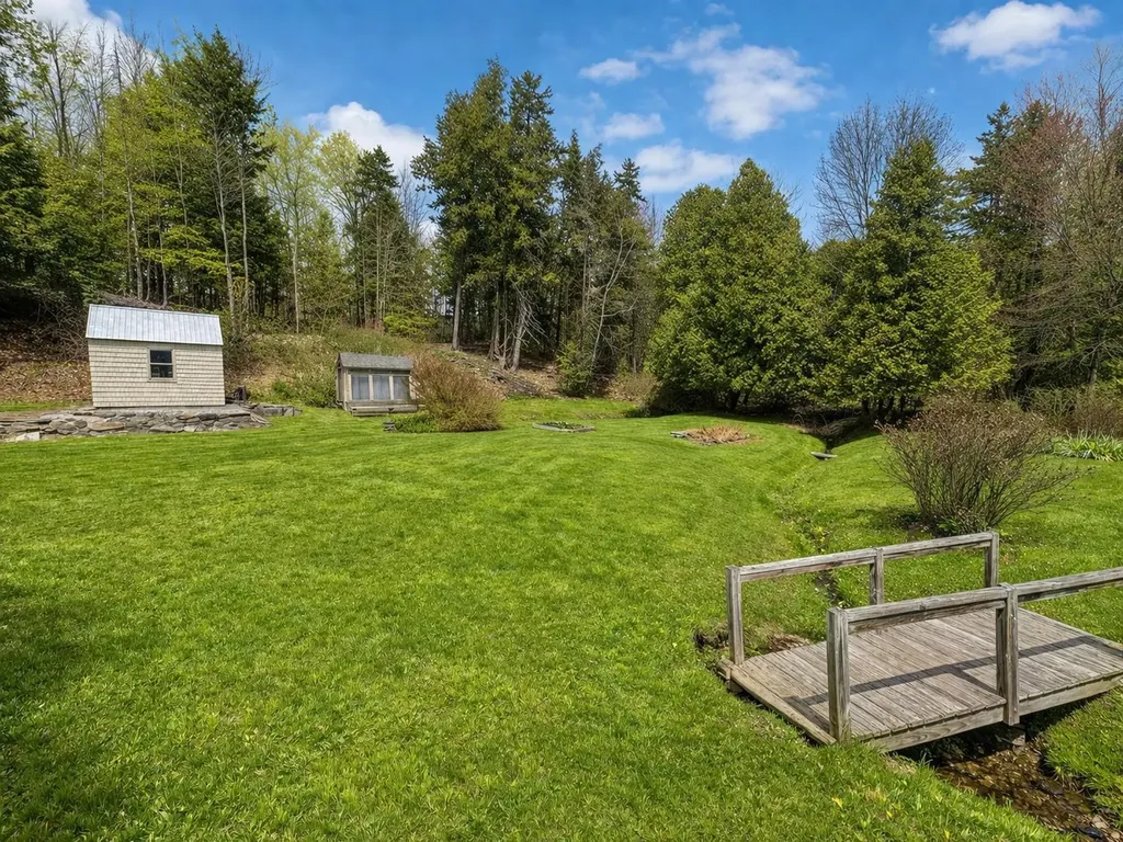 29 Cedar Cliff Road Barre Town VT 05641