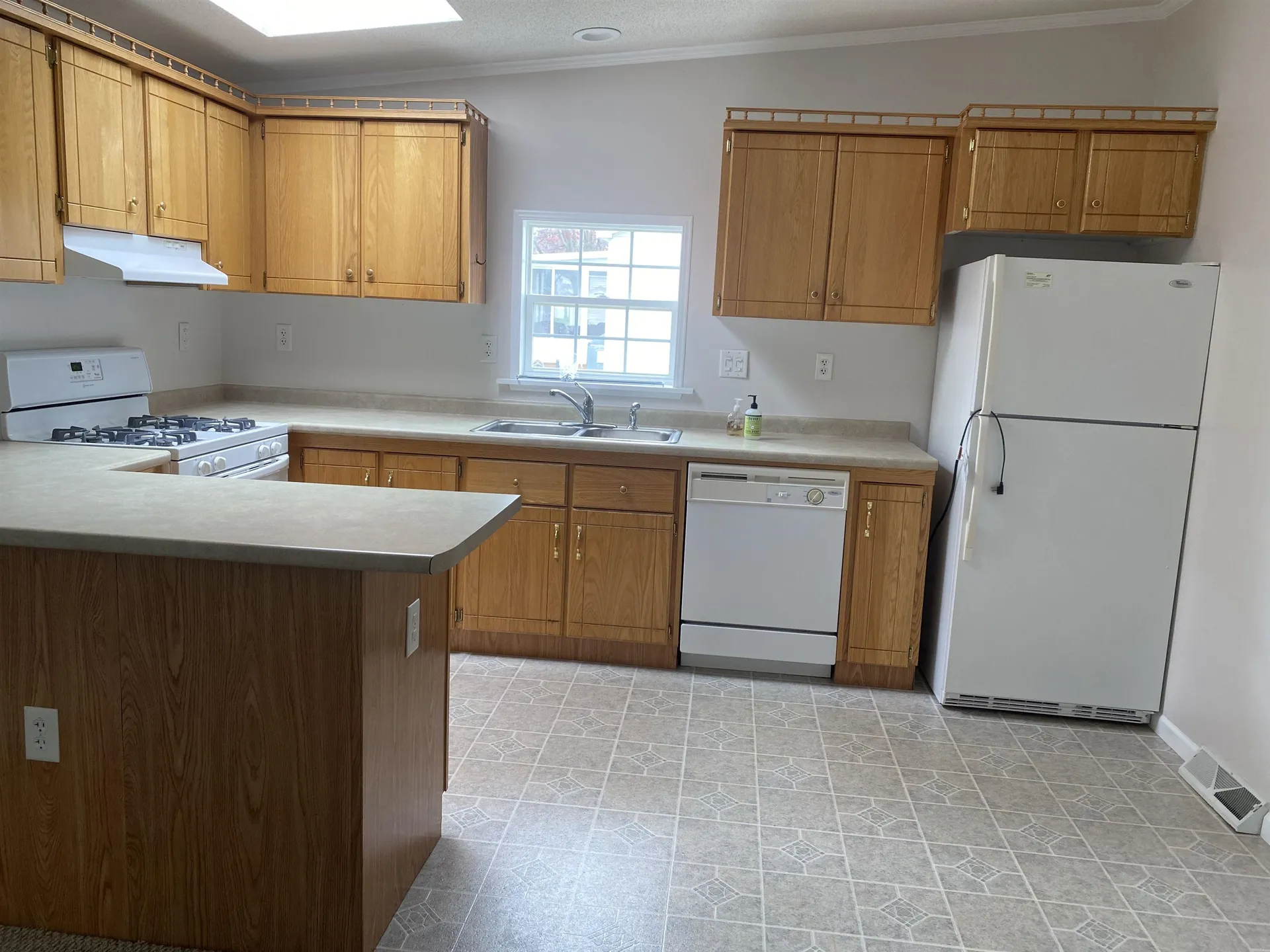 163 Staples Street Seabrook NH 03874