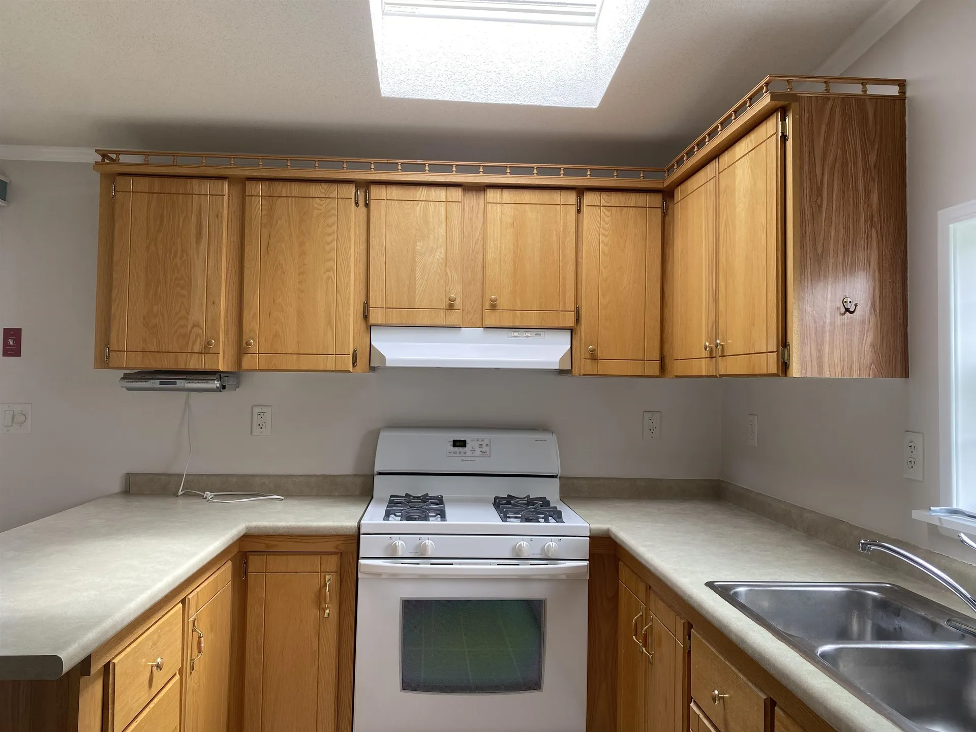 163 Staples Street Seabrook NH 03874