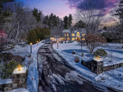 12 Winding Brook Drive Stratham NH 03885
