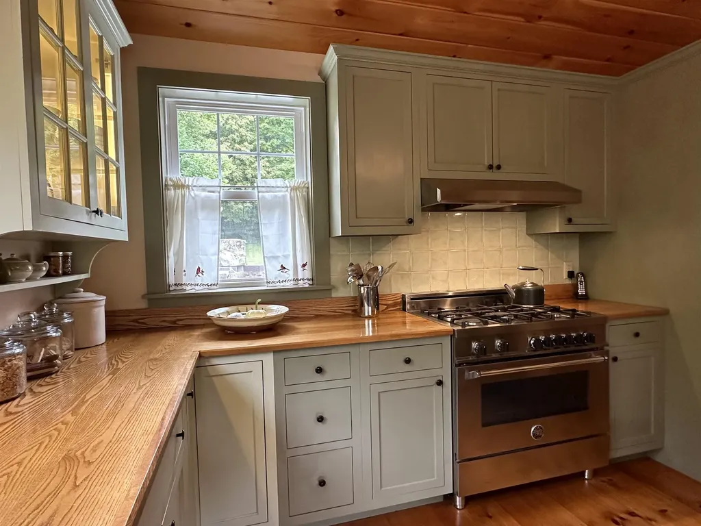 1665 Frazier Hill Road Benson VT 05731