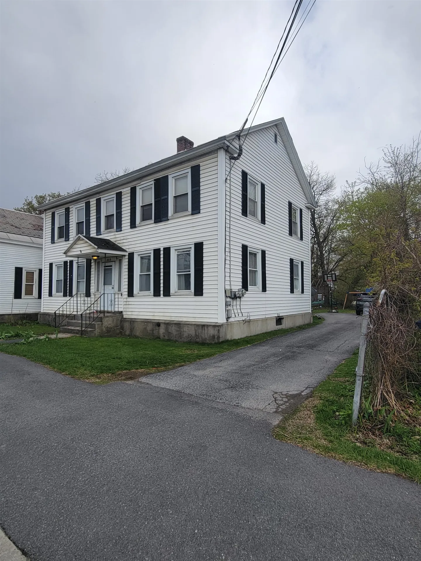 205 County Street Bennington VT 05201