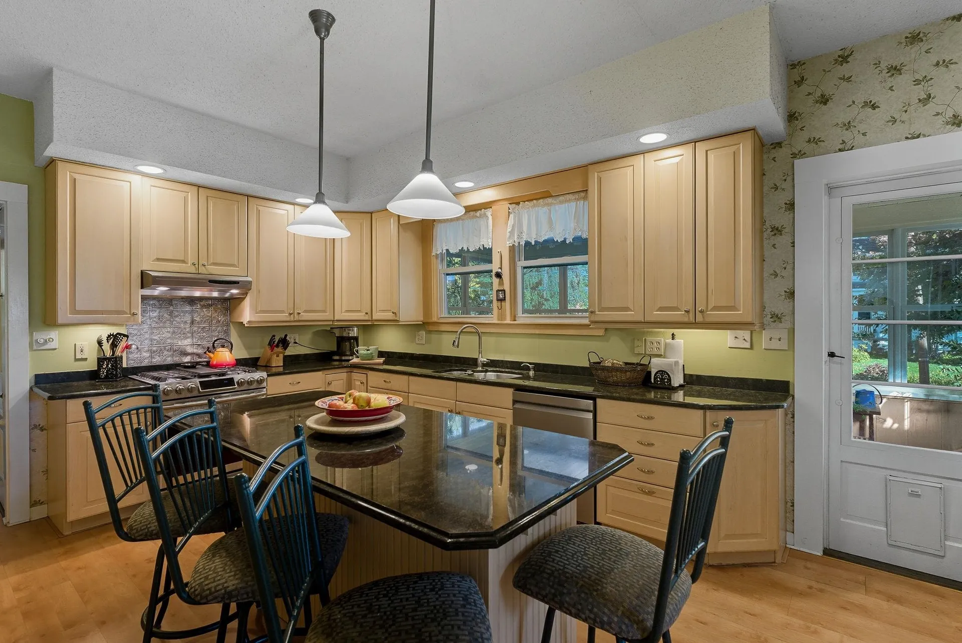 71 Concord Street Nashua NH 03064