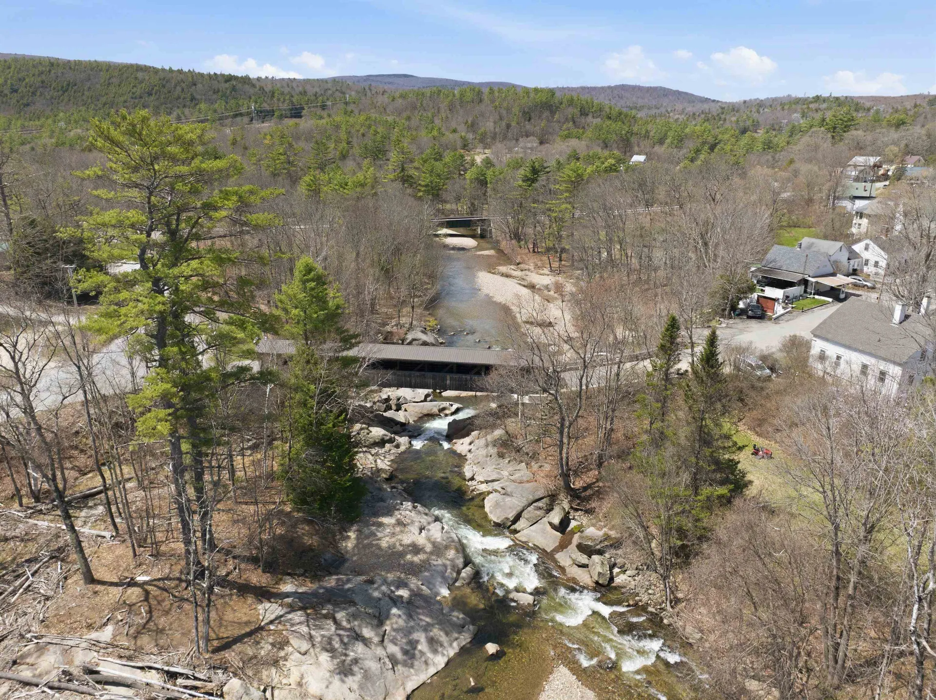 25 Buffalo Road Wentworth NH 03282