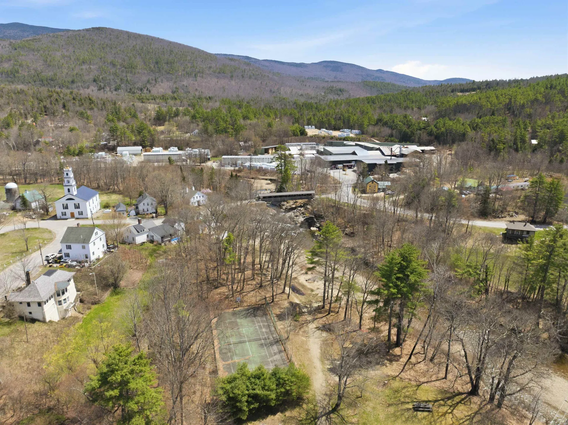 25 Buffalo Road Wentworth NH 03282
