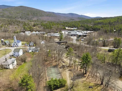 25 Buffalo Road Wentworth NH 03282