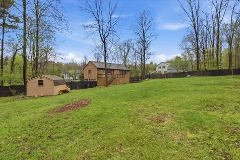 56 Hildur Hill Bennington VT 05201