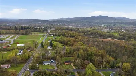 56 Hildur Hill Bennington VT 05201