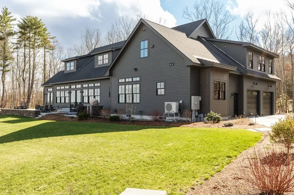 366 Gould Hill Road Hopkinton NH 03229