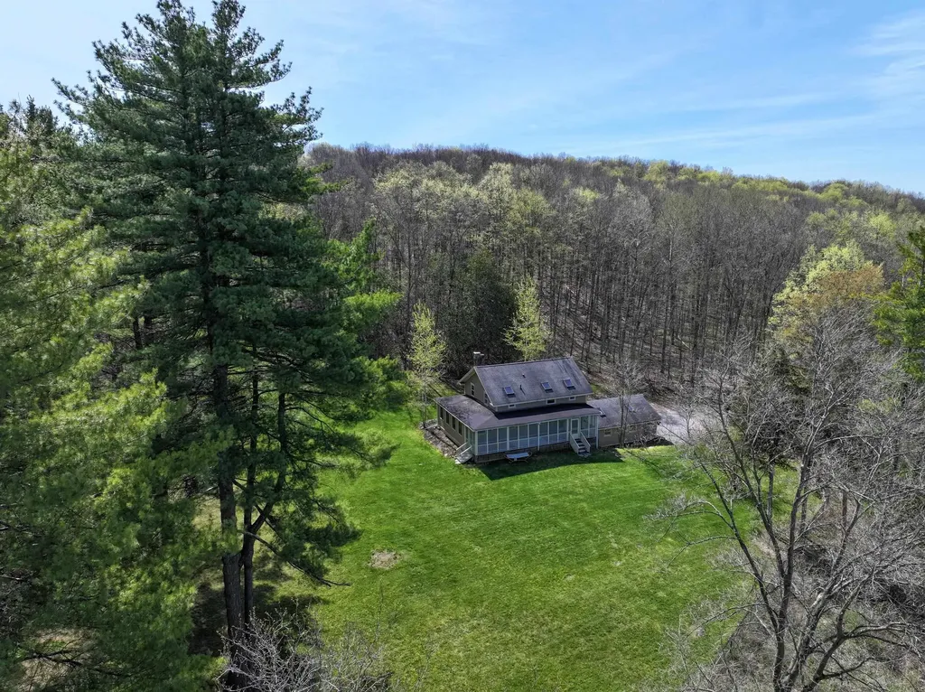3263 Route 30 Cornwall VT 05753