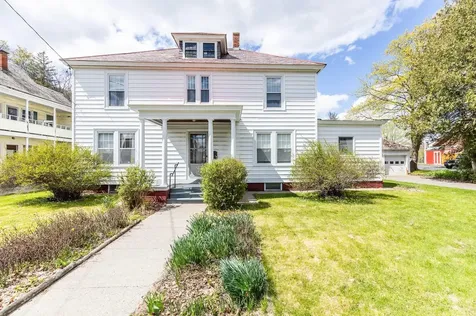 9 Tuttle Street Rockingham VT 05101