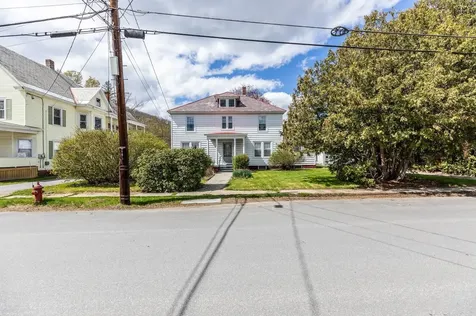 9 Tuttle Street Rockingham VT 05101