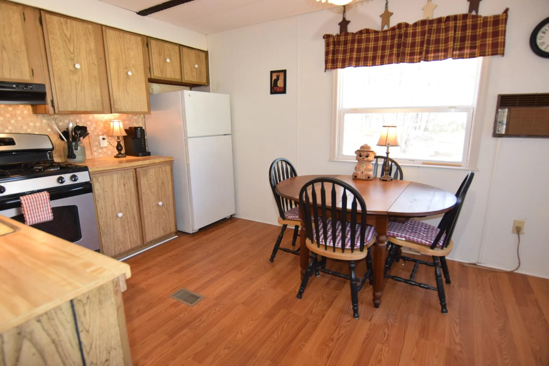 51 Tent Avenue Conway NH 03818