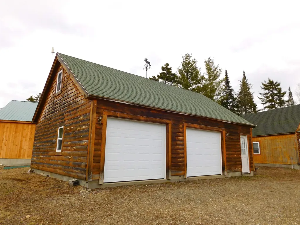 63 Stump Road Errol NH 03579
