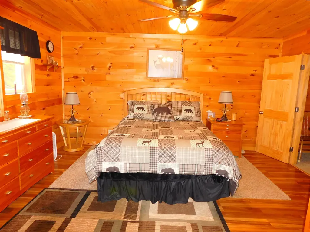 63 Stump Road Errol NH 03579