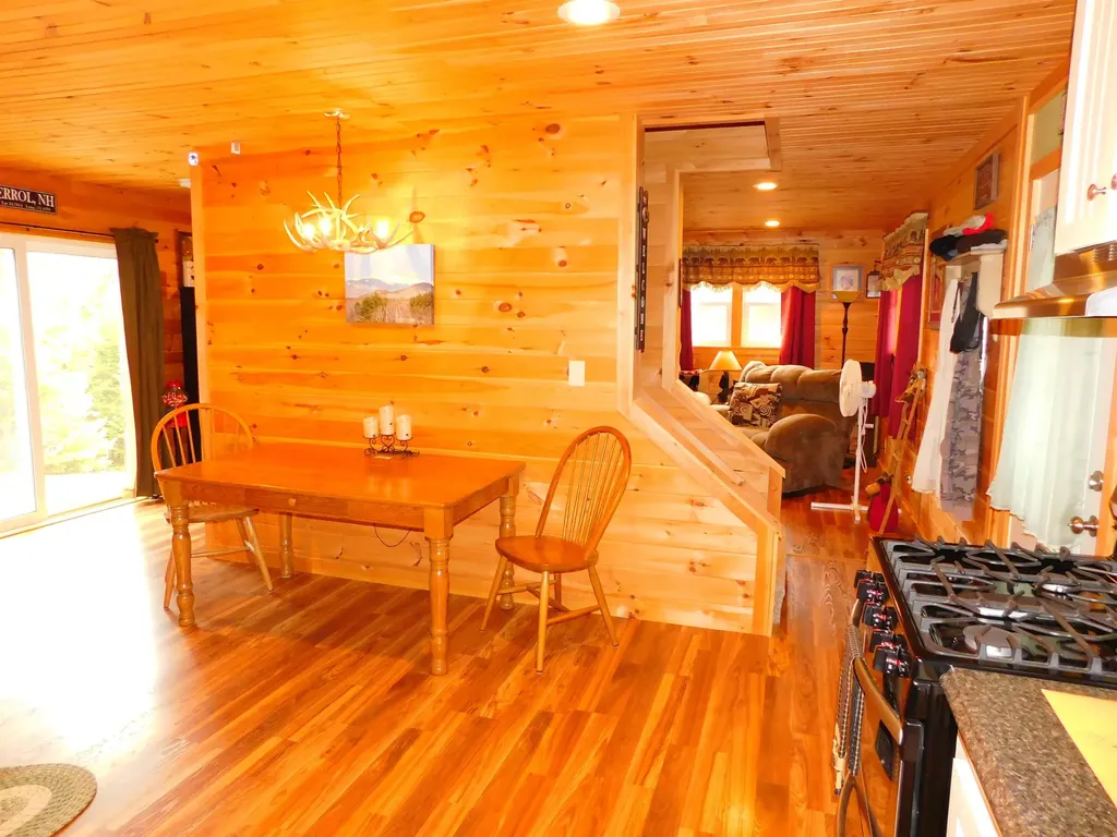 63 Stump Road Errol NH 03579