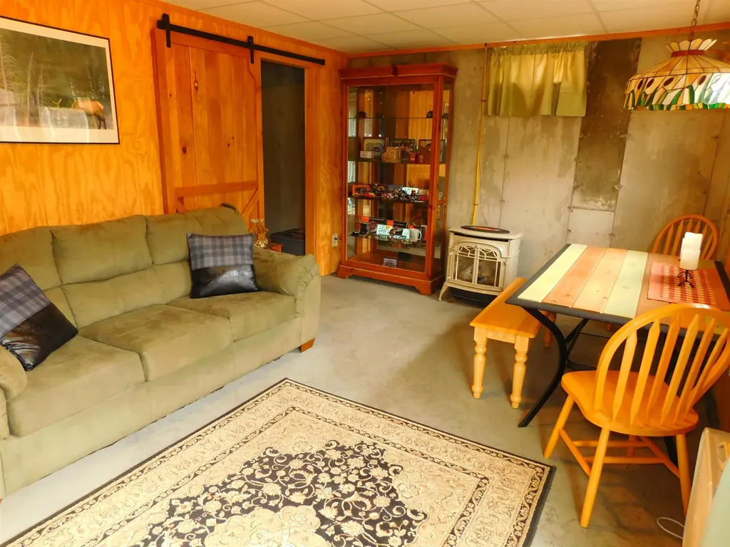 63 Stump Road Errol NH 03579
