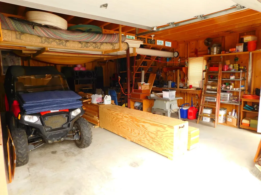 63 Stump Road Errol NH 03579